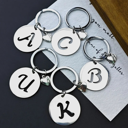 1PCS/2PCS Popular A-Z Round Brand Stainless Steel Keychain 26 Letter Keyring Pendant Key Ring Buckle Chains for Car Moto Gift